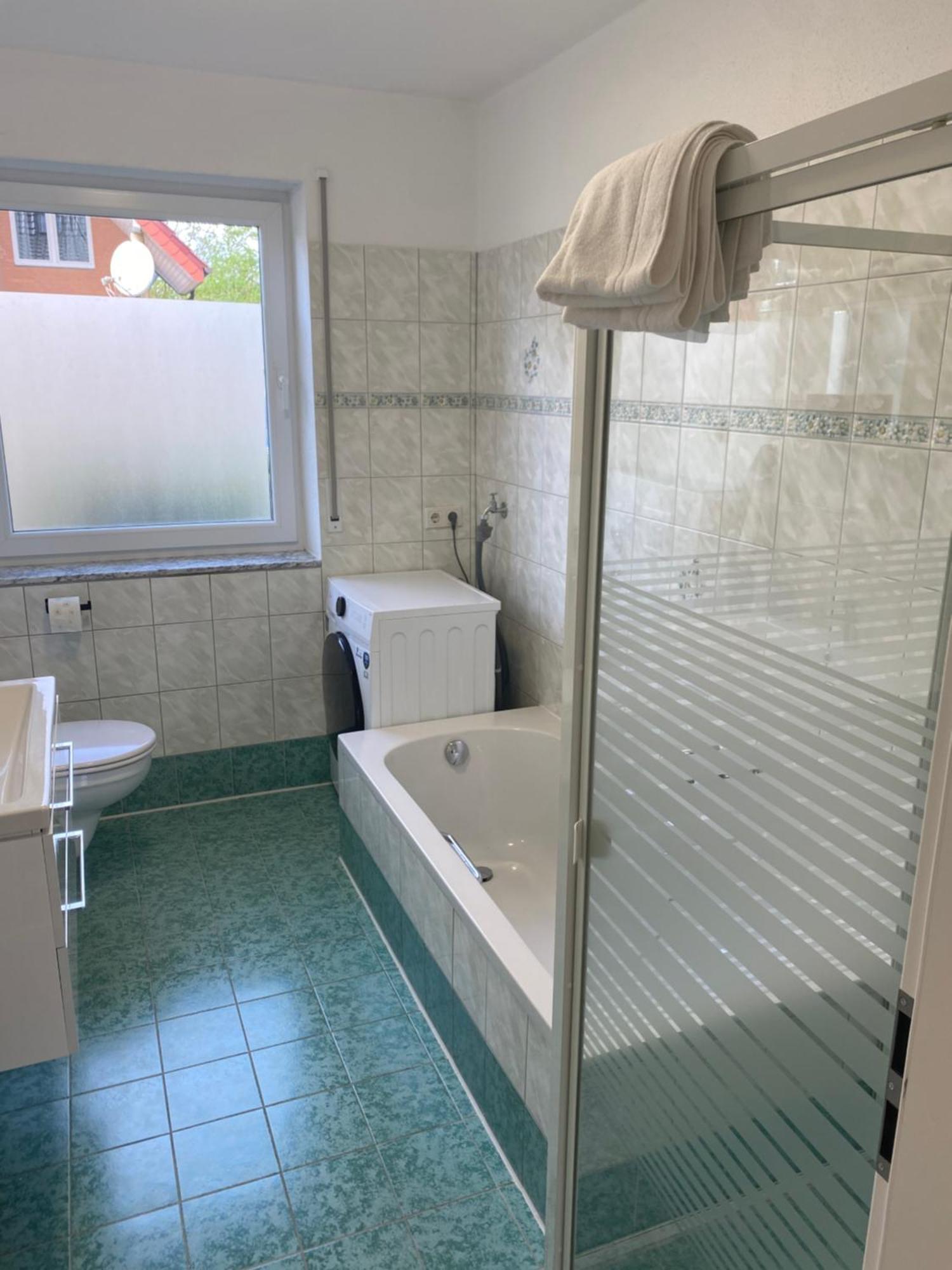 Ferienwohnung Modern - Wifi - Netflix - Ruhig Bielefeld Exterior foto