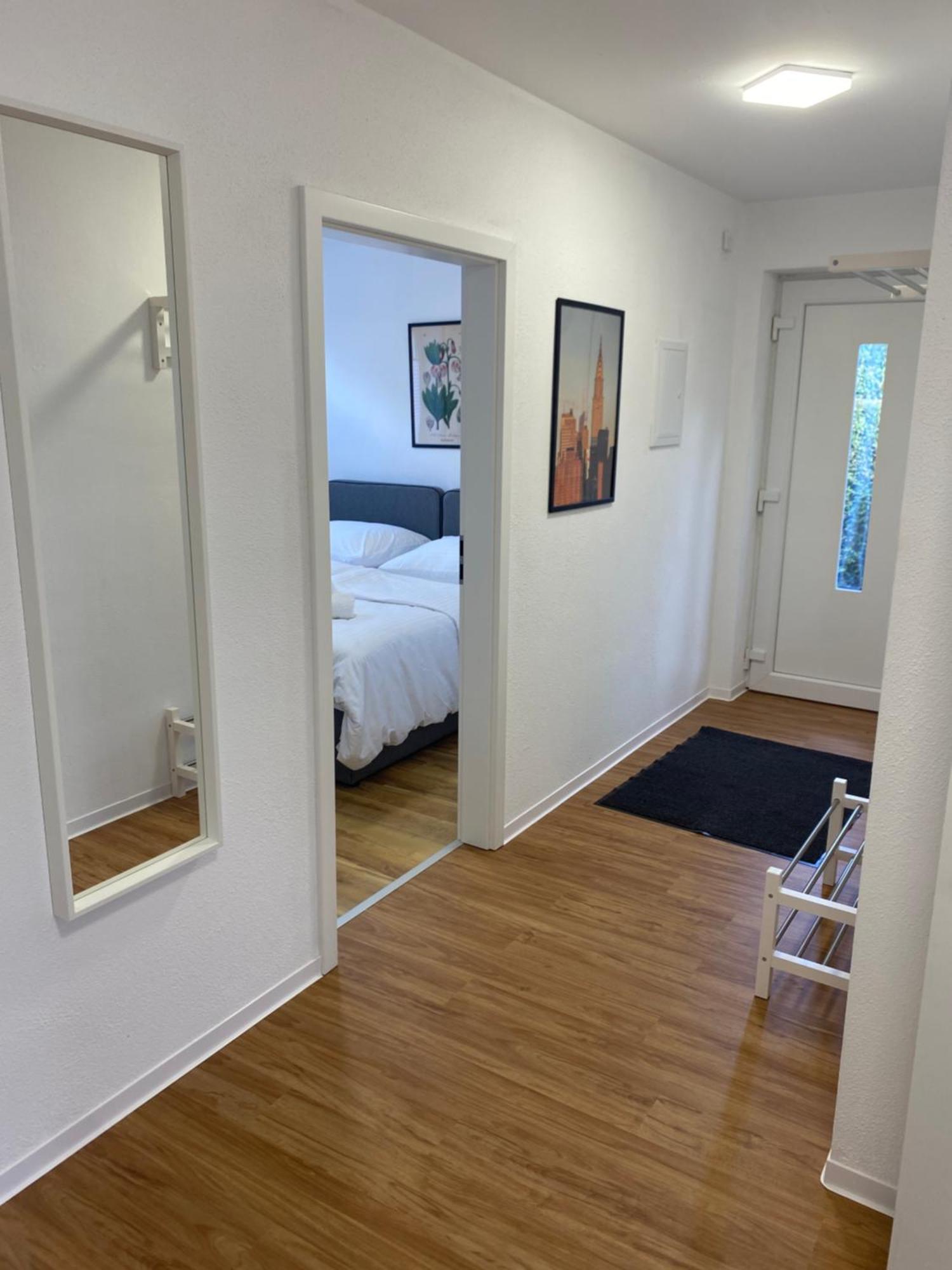 Ferienwohnung Modern - Wifi - Netflix - Ruhig Bielefeld Exterior foto